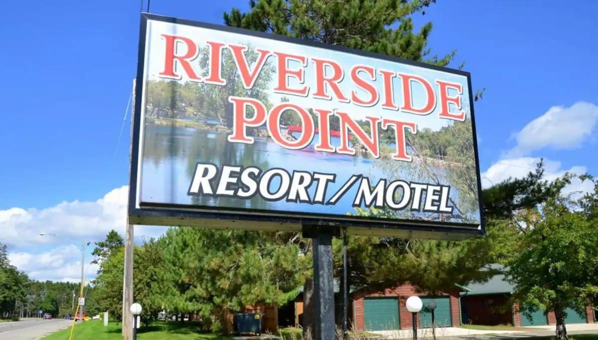 Riverside Point Resort Motel Park Rapids Екстериор снимка