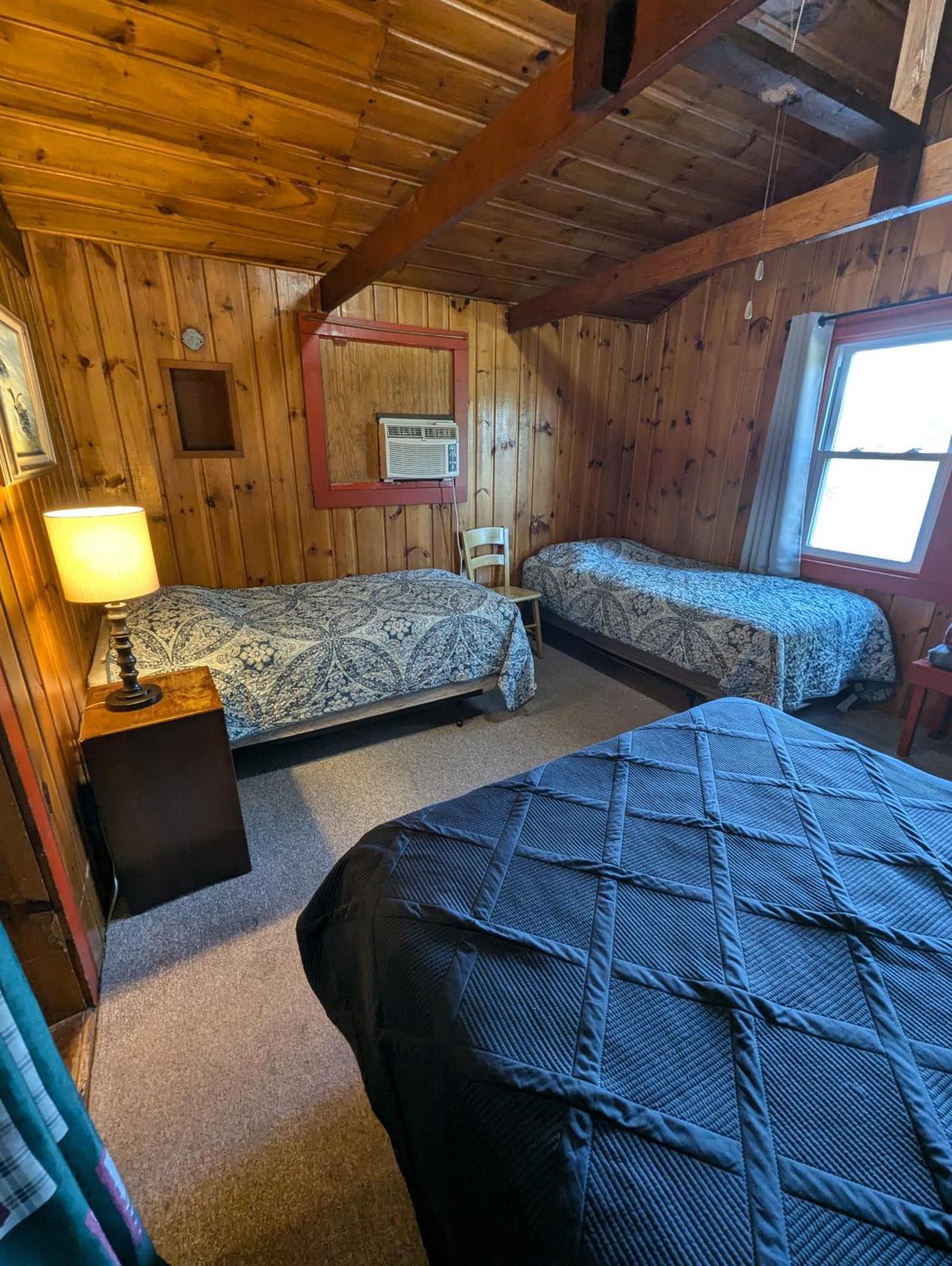 Riverside Point Resort Motel Park Rapids Екстериор снимка